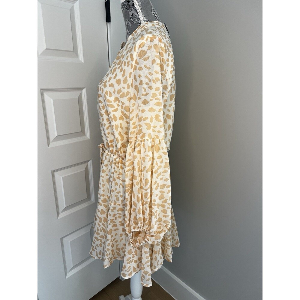 By Together Womens Light Animal Print Cinch Waist Tiered Dress NWT Retail $88 - Picture 6 of 7